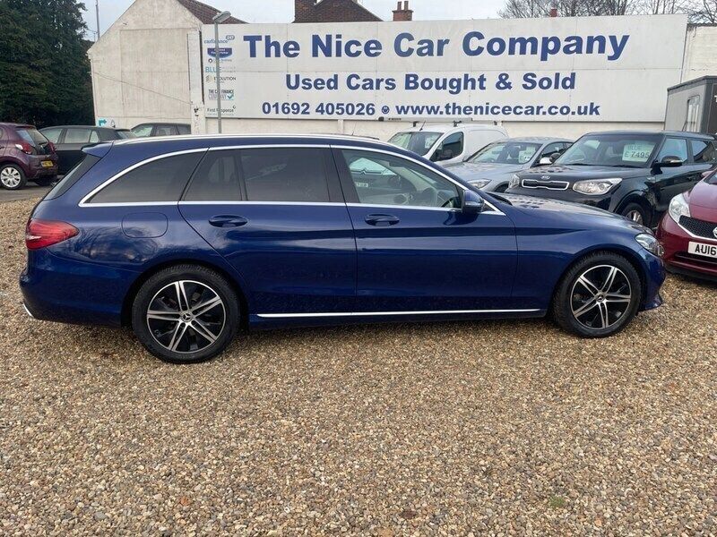 Blue Used 2018 Mercedes C200 Estate | £14,995 (Good price) - Image 1/4