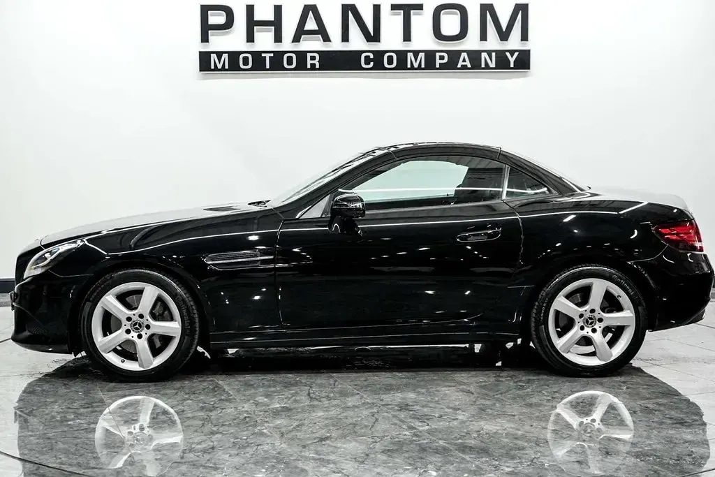 Used Mercedes SLC200 184 HP (135 kW) 2017 Black Cabriolet