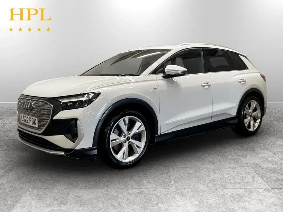 Used Audi Q4 e-tron S-Line 150 kW (204 HP) 2022 White SUV