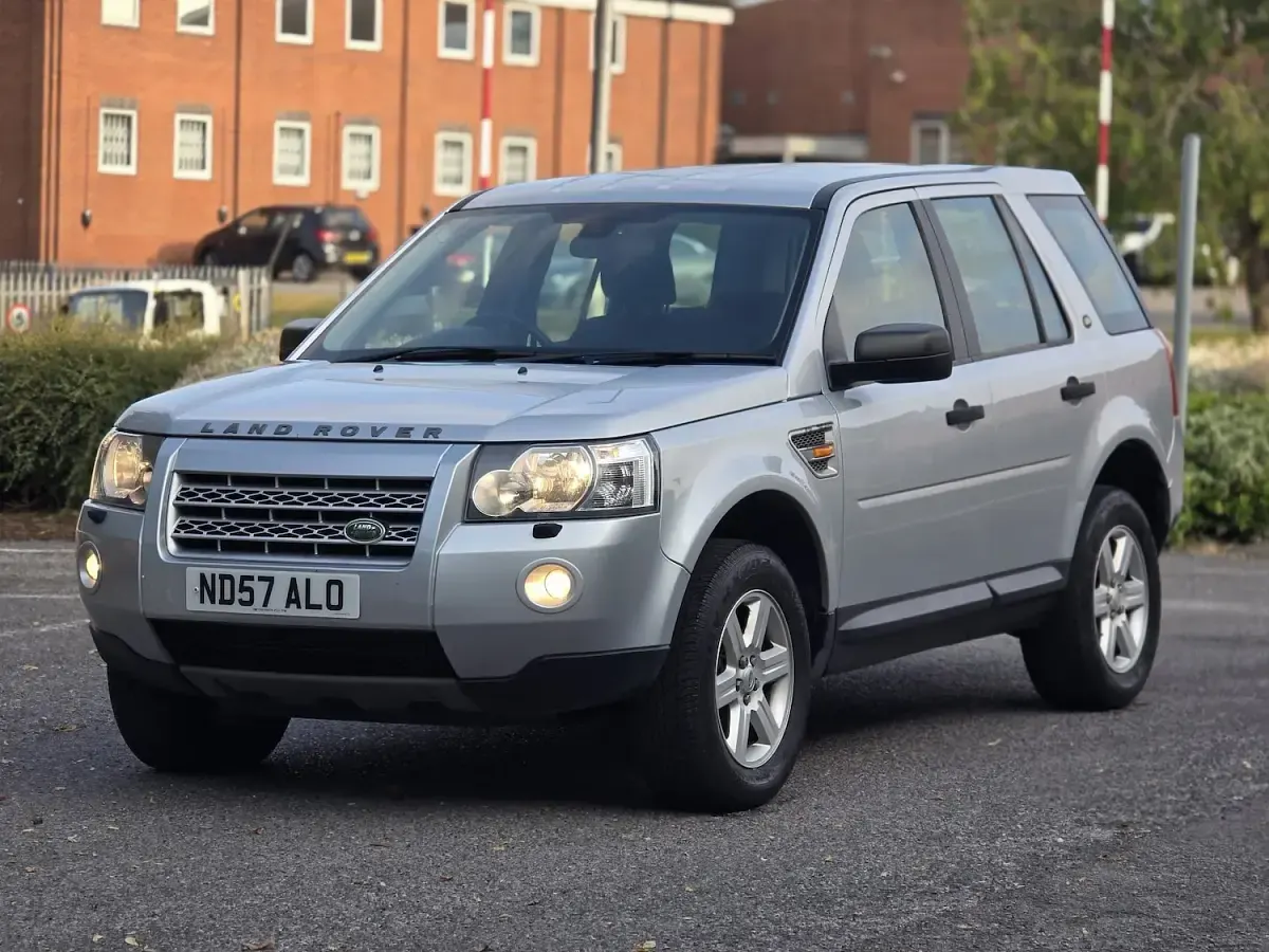 Used Land Rover Freelander 2 160 HP (117 kW) 2007 Silver SUV