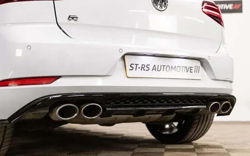 Used VW Golf VII R 300 HP (220 kW) 2019 Silver Hatchback