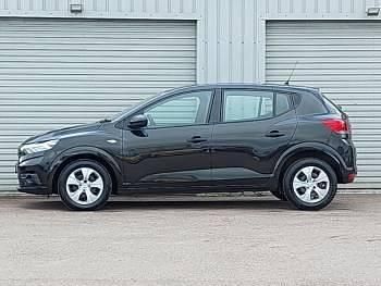 Used Dacia Sandero Essentiel 67 HP (49 kW) 2022 Black Hatchback
