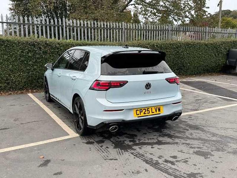 Used VW Golf VIII GTI 300 HP (220 kW) 2025