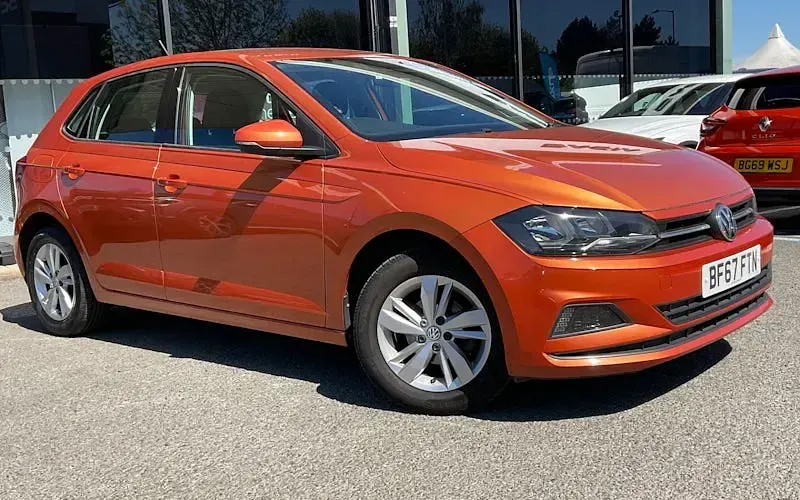Käytetty VW Polo SE 95 HP (69 kW) 2020 Viistoperä