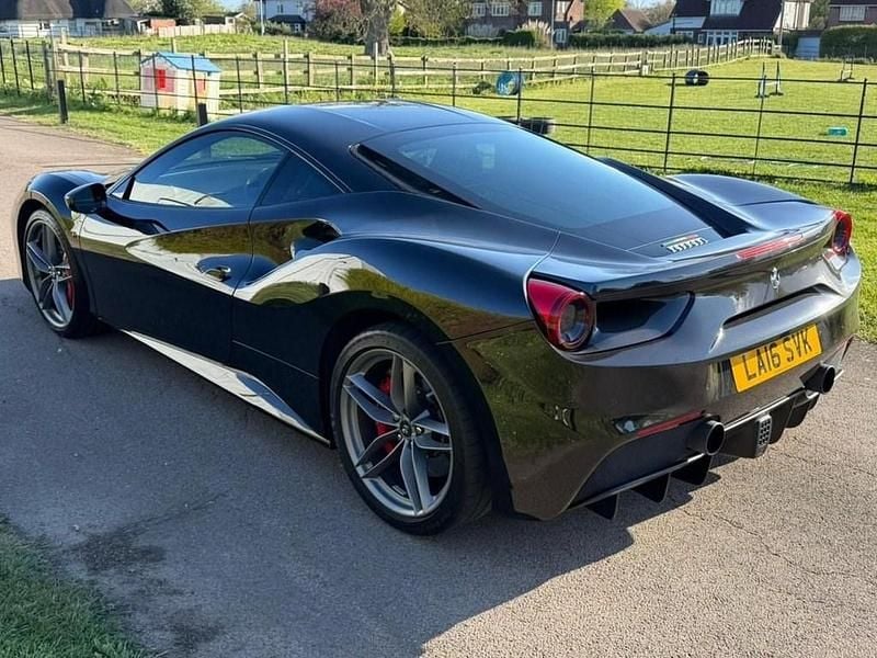 Used Ferrari 488 670 HP (492 kW) 2016 Black Coupe
