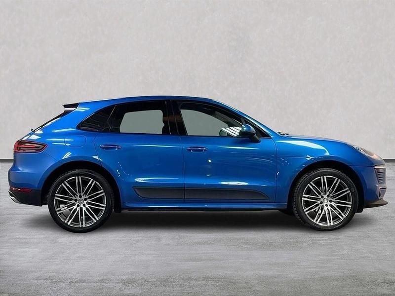 Used Porsche Macan 252 HP (185 kW) 2017 Blue SUV