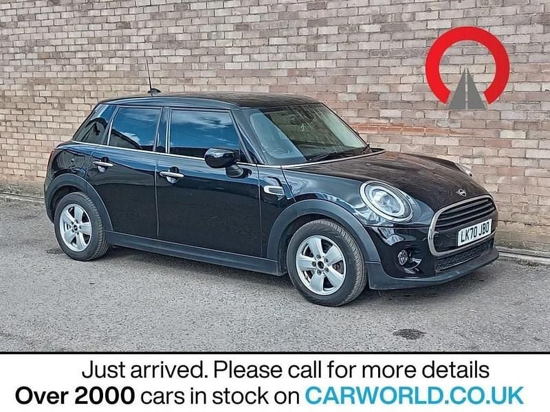 Used Mini Cooper Classic 136 HP (100 kW) 2020 Black Hatchback