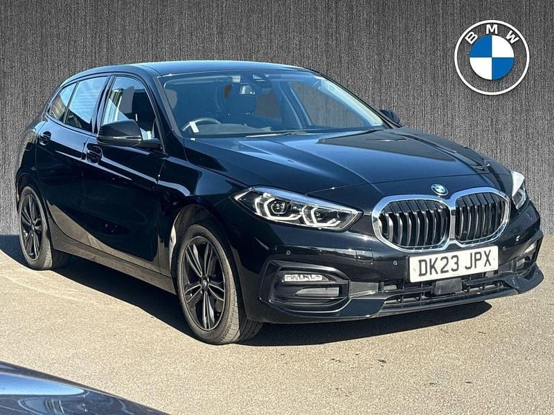 Used BMW 118 Sport Line 136 HP (100 kW) 2023 Black Hatchback