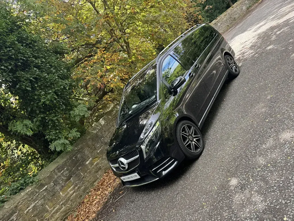 Used Mercedes V220 AMG line 160 HP (117 kW) 2023 Black MPV