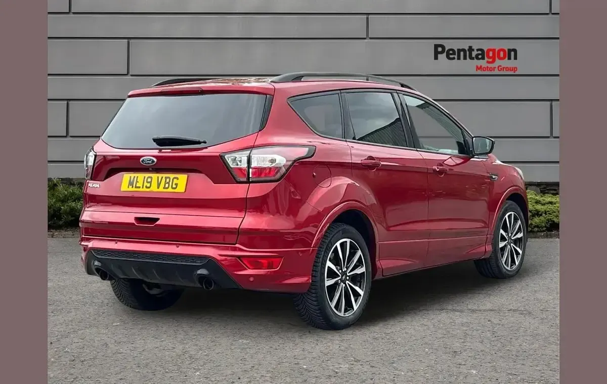 Used Ford Kuga ST-Line 150 HP (110 kW) 2019 Red SUV