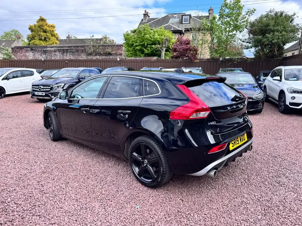 Used Volvo V40 R-Design 2019 Black Hatchback