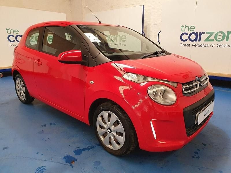 Usado Citroën C1 Feel 68 HP (50 kW) 2016 Vermelho Citadino
