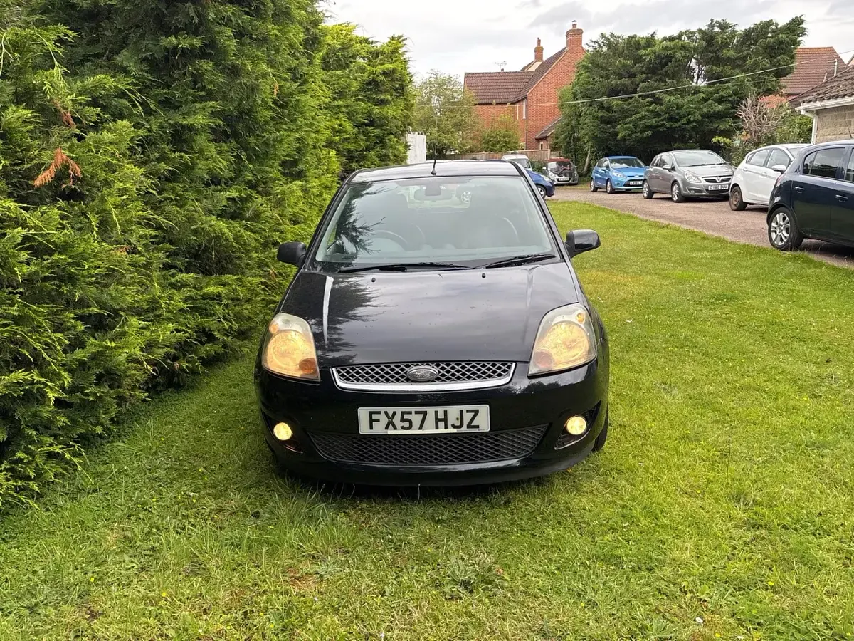 Used Ford Fiesta Ghia 2007 Black Hatchback