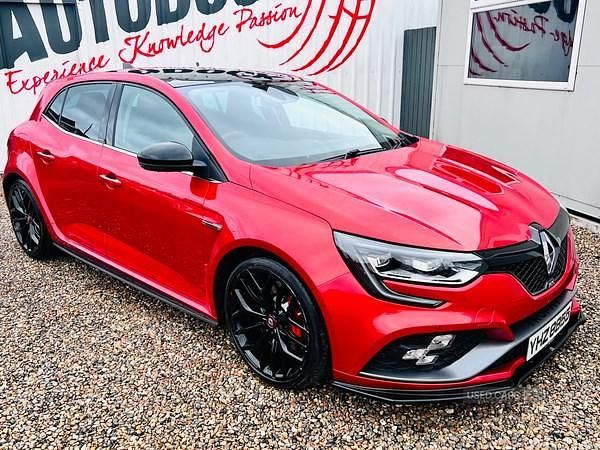 Used Renault Mégane IV Trophy 2019 Red Hatchback