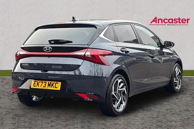 Used Hyundai i20 Premium 99 HP (72 kW) 2023 Grey Hatchback