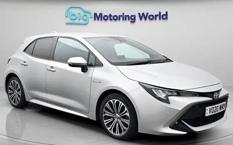 Used Toyota Corolla Design 122 HP (89 kW) 2022 Hatchback