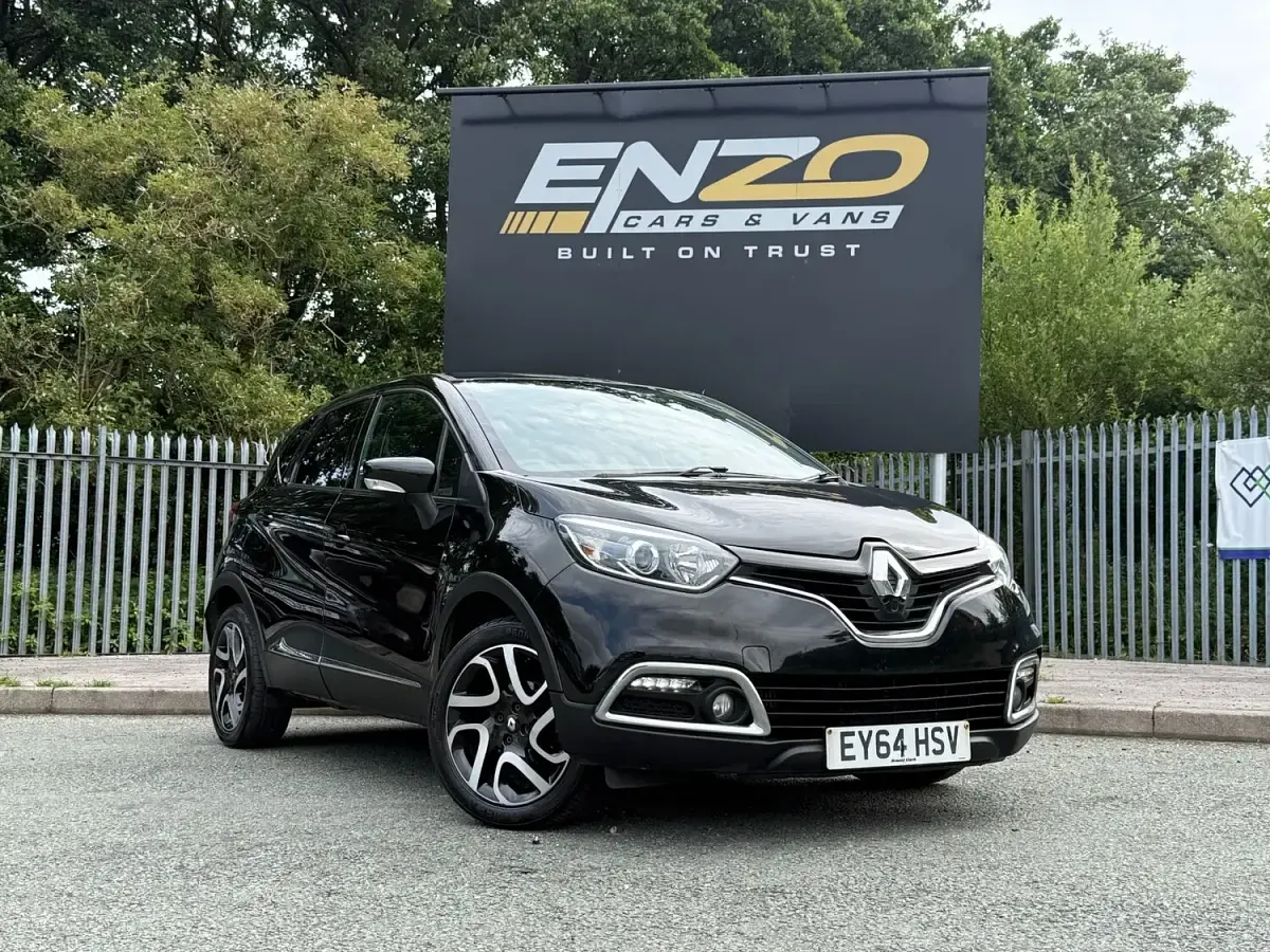 Used Renault Captur Dynamique 90 HP (66 kW) 2014 Black SUV