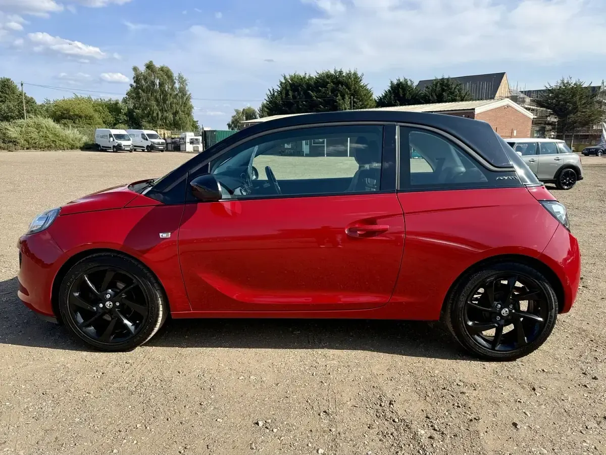 Used Vauxhall Adam 70 HP (51 kW) 2018 Red Hatchback