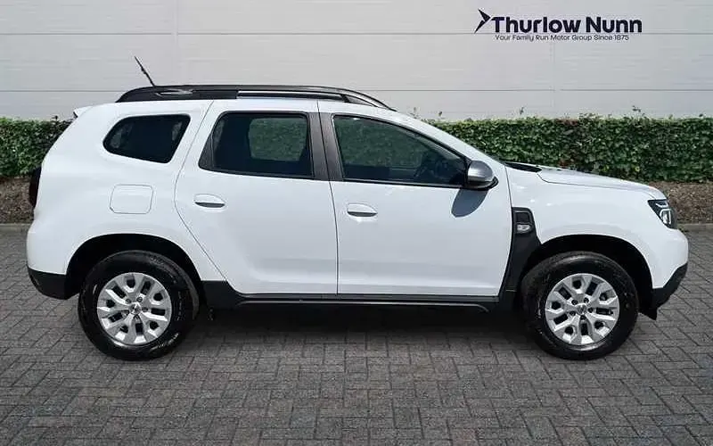 Used Dacia Duster Expression 130 HP (95 kW) 2024 White SUV