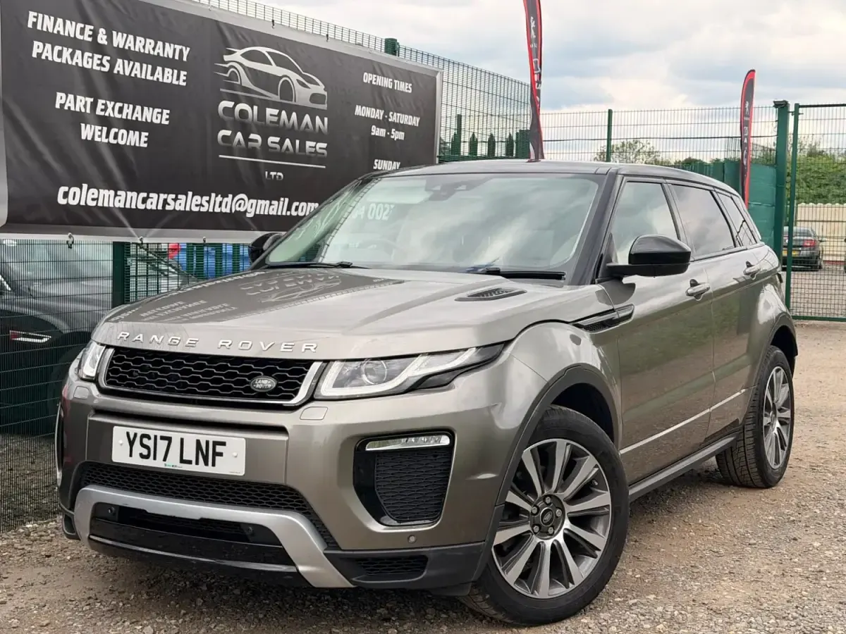 Używany Land Rover Range Rover evoque HSE Dynamic 2017 Srebrny Kombi