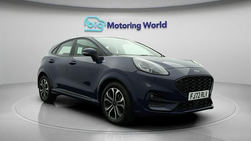 Used 2022 Ford Puma Gen-E ST-Line Hatchback | £15,400 (Fair price) - Image 1/4