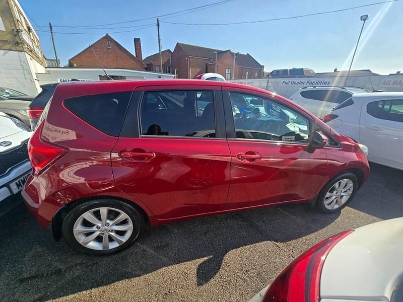 Używany Nissan Note Acenta Premium 2015 Czerwony Hatchback