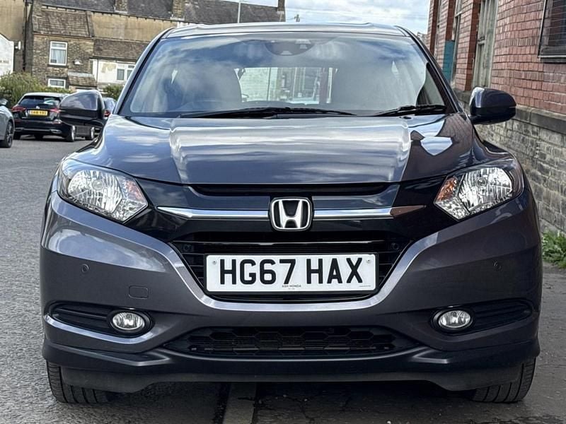 Used Honda HR-V SE 130 HP (95 kW) 2017 Grey SUV