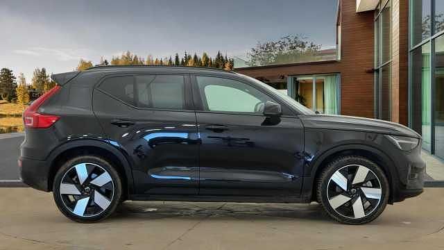 Used Volvo XC40 Ultimate 169 kW (231 HP) 2022 Black SUV