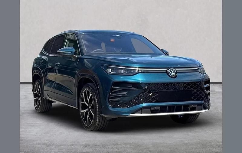 Other New 2025 VW Tayron R-line SUV | £46,731 (Expensive) - Image 1/4