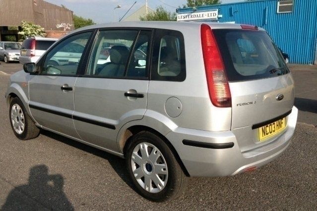 Used 2003 Ford Fusion Estate | £1,695 (Fair price) - Image 1/4