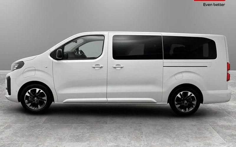 New Vauxhall Vivaro Ultimate 100 kW (136 HP) 2025 MPV