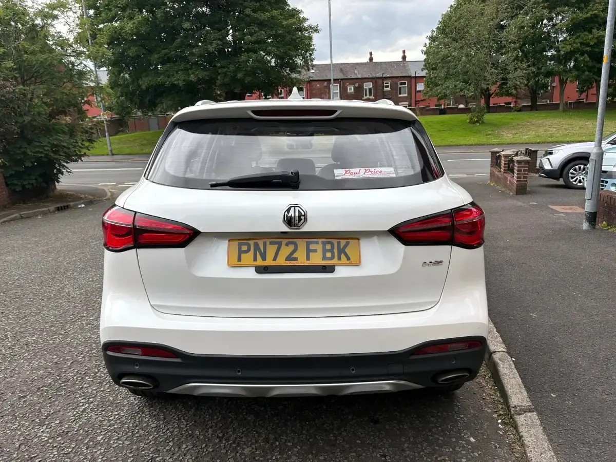 Used MG HS Excite 162 HP (119 kW) 2023 White SUV