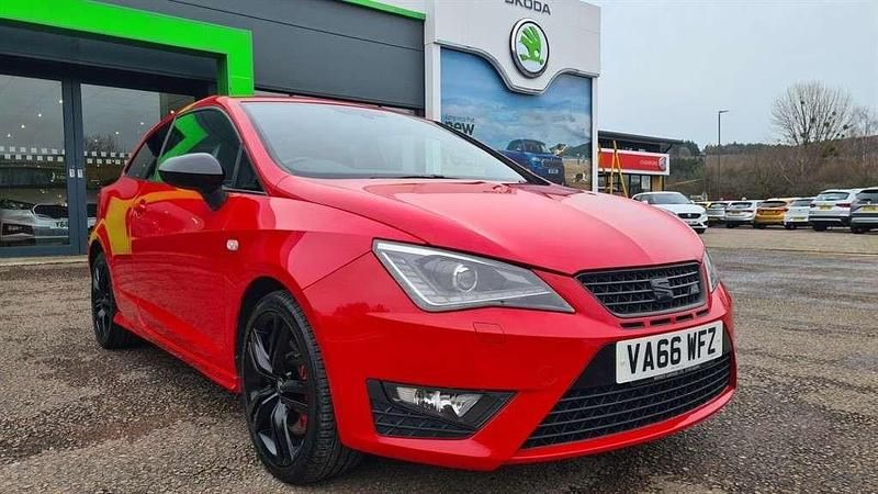 Used Seat Ibiza CUPRA 192 HP (141 kW) 2017 Red Hatchback