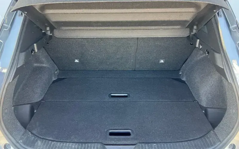 Used Nissan Qashqai N-Connecta 140 HP (102 kW) 2023 Grey SUV