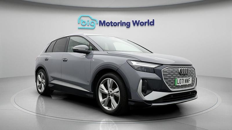 Used Audi Q4 e-tron S-Line 150 kW (204 HP) 2022 Grey SUV