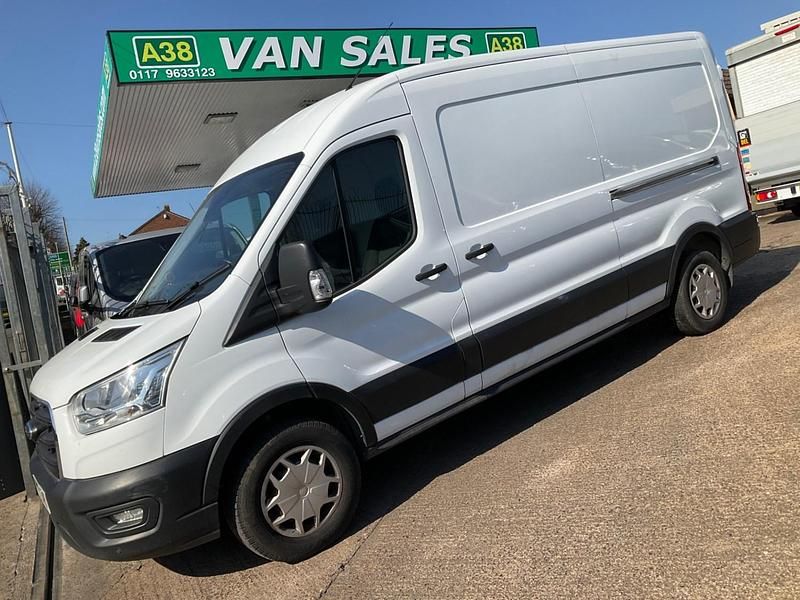 Used Ford Transit Trend 170 HP (125 kW) 2021 White Van