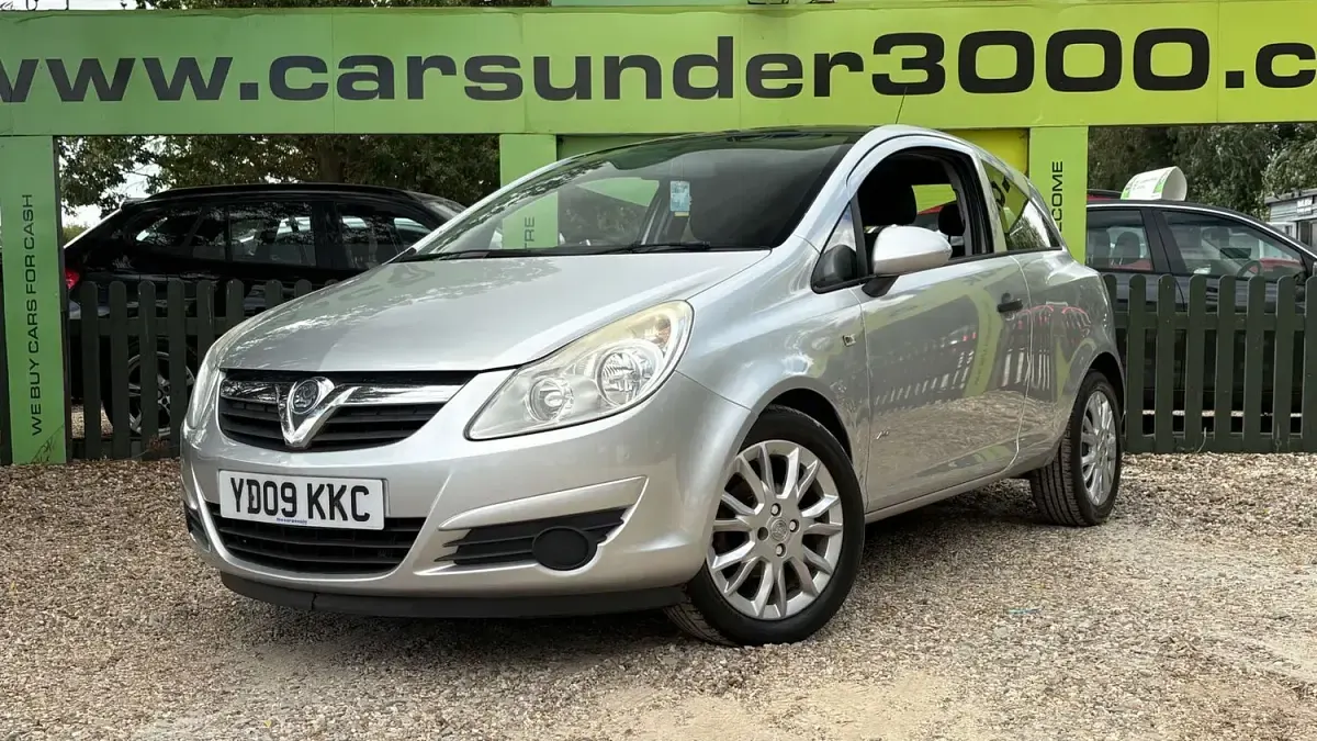 Used Vauxhall Corsa Active 79 HP (58 kW) 2009 Silver Hatchback
