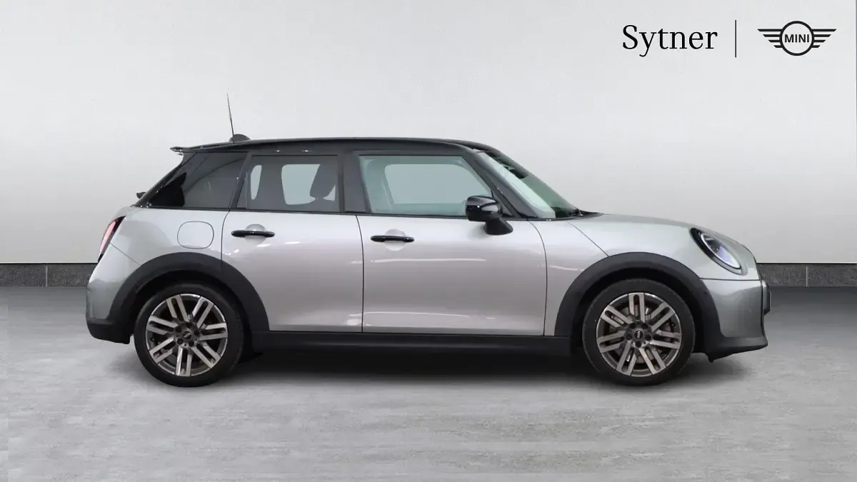 Used Mini Cooper S Hatch 201 HP (147 kW) 2024 Silver Hatchback