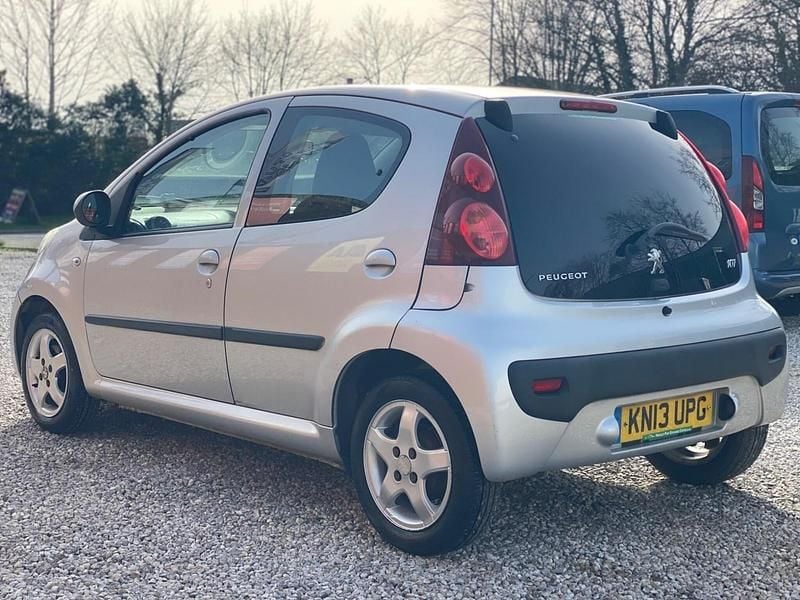 Used Peugeot 107 Allure 2013 Silver Hatchback