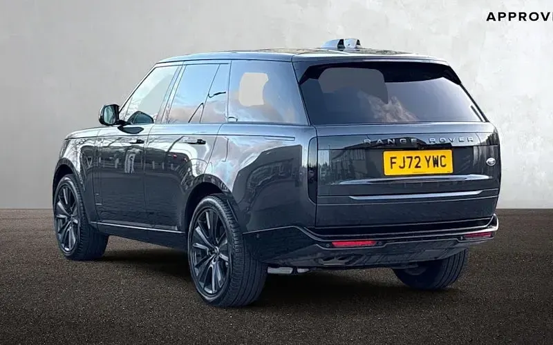 Used Land Rover Range Rover HSE 349 HP (256 kW) 2026 SUV