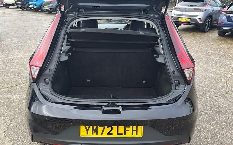 Used MG MG3 Exclusive 106 HP (77 kW) 2023 Black Hatchback