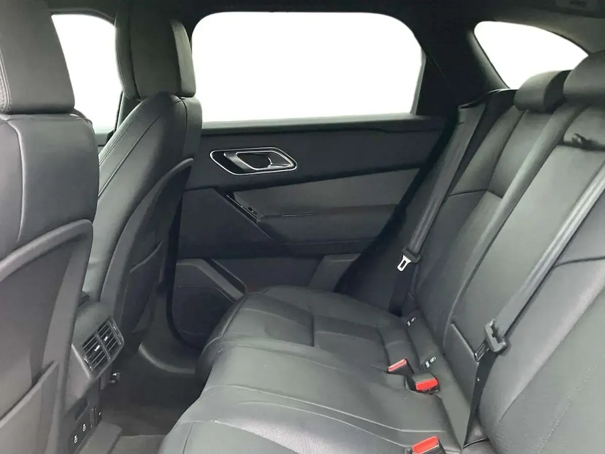 Used Land Rover Range Rover Velar HSE Dynamic 2025 Black SUV