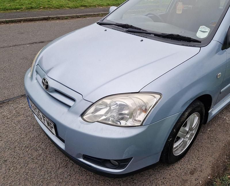 Used Toyota Corolla 2005 Blue Hatchback