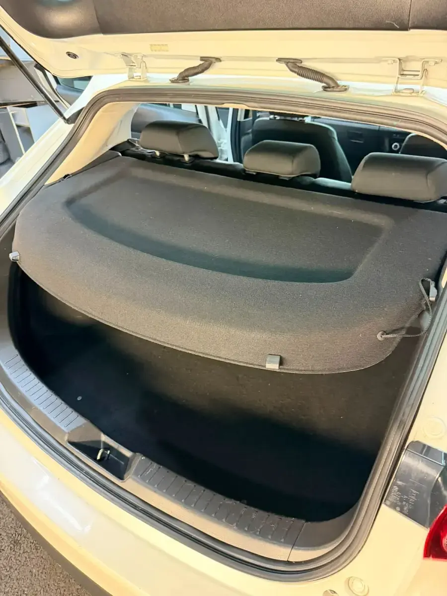 Used Mazda 3 Inclusive 105 HP (77 kW) 2016 White Hatchback