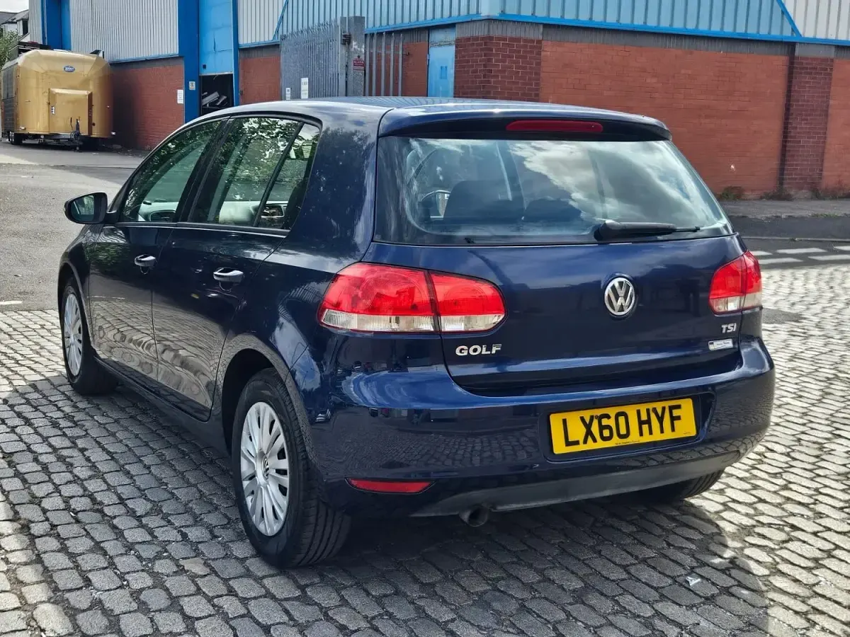 Used VW Golf VI 105 HP (77 kW) 2011 Blue Hatchback