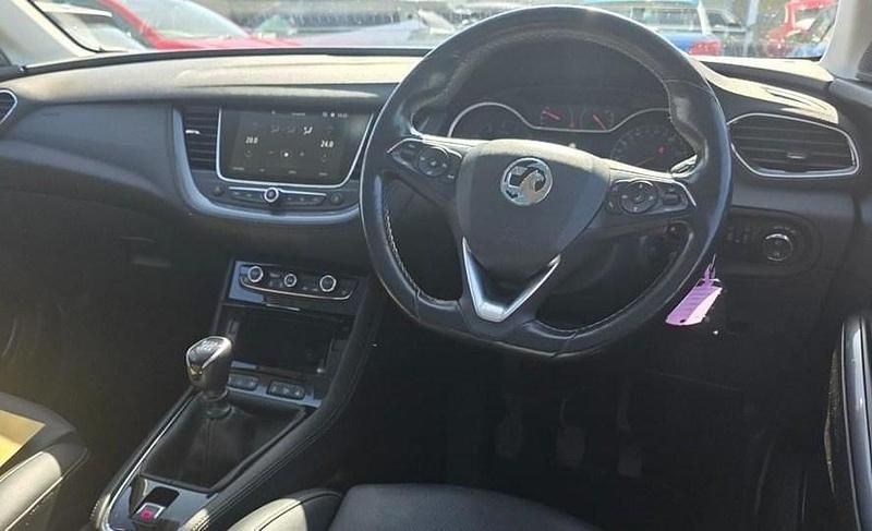 Used Vauxhall Grandland X Elite 130 HP (95 kW) 2021 Black SUV