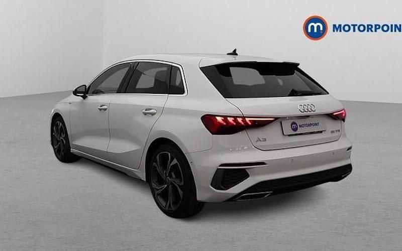 Used Audi A3 Sportback S-Line 150 HP (110 kW) 2024 Hatchback