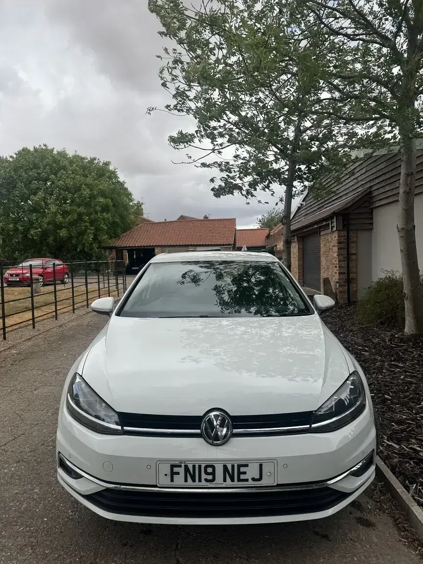 Used VW Golf VII SE 2019 White Hatchback