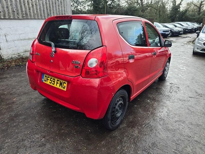 Used Suzuki Alto 2010 Red Hatchback