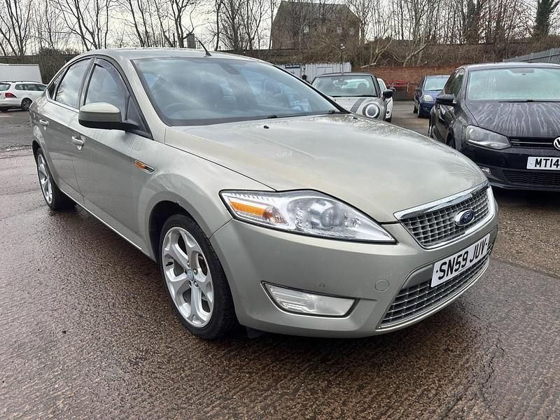 Silver Used 2010 Ford Mondeo Titanium X Hatchback | £2,490 (Fair price) - Image 1/4